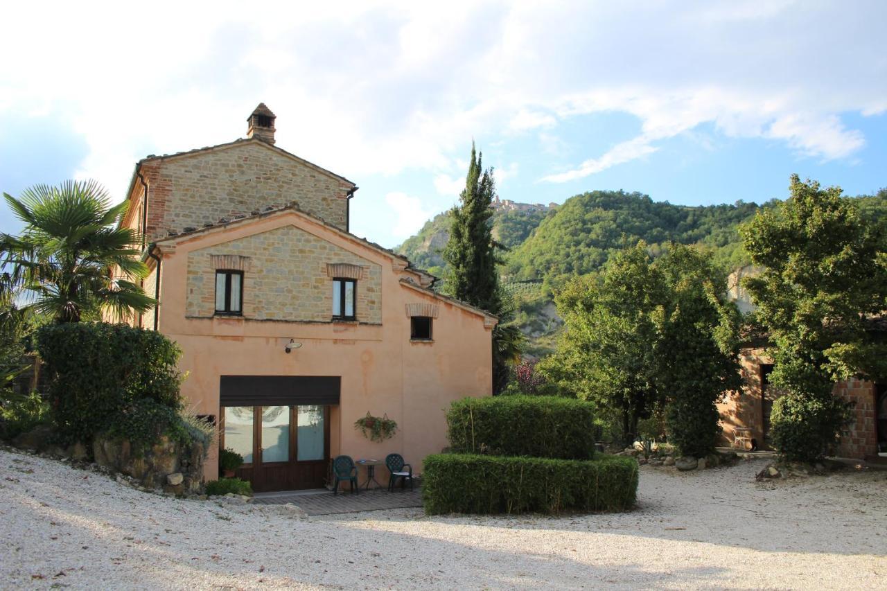 Agriturismo San Martino Acomodação com café da manhã Monte San Martino Exterior foto