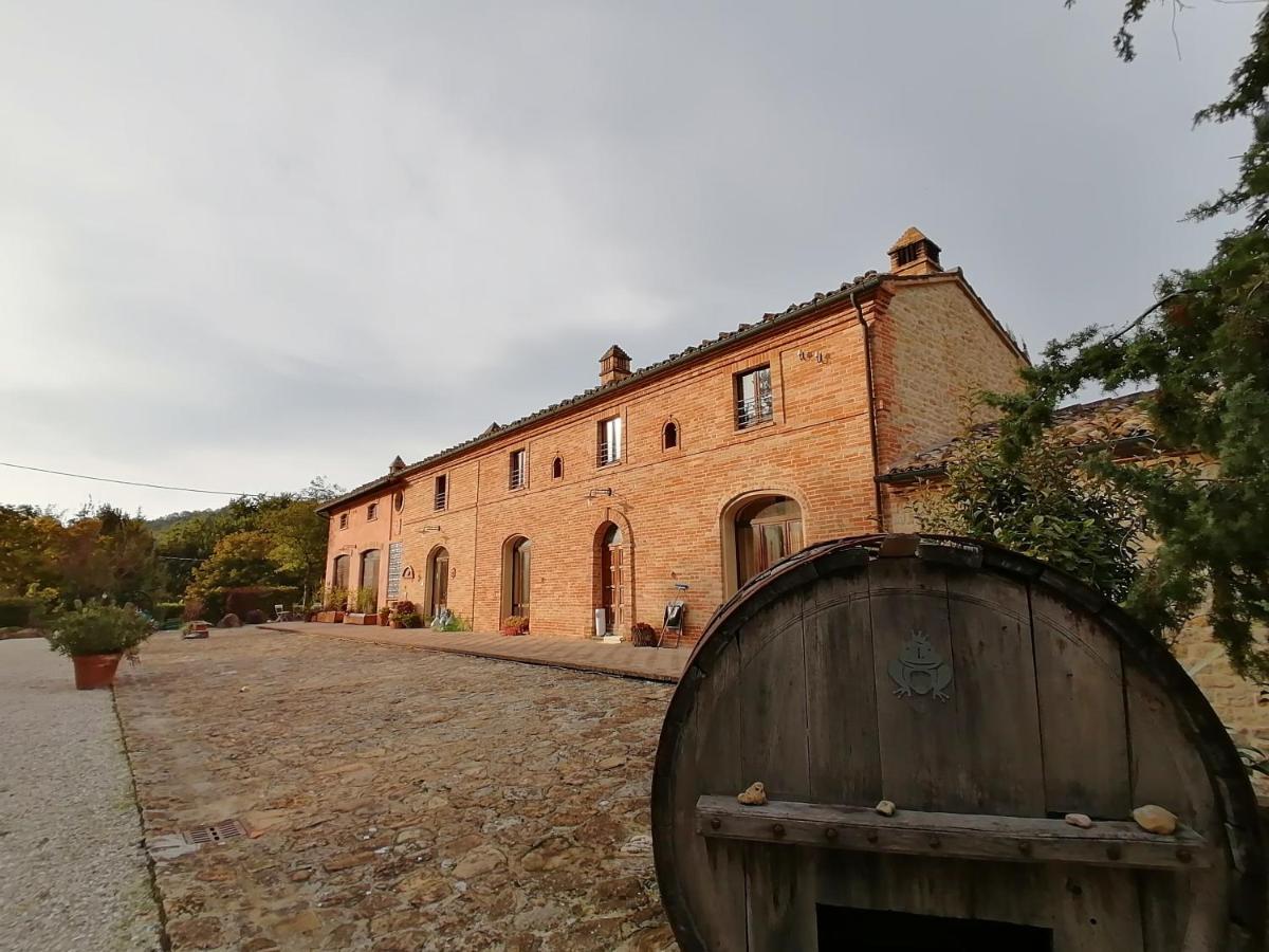 Agriturismo San Martino Acomodação com café da manhã Monte San Martino Exterior foto